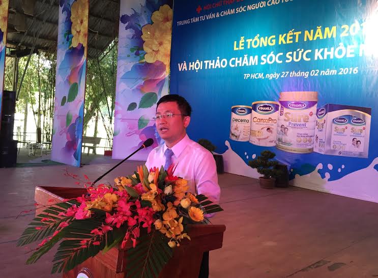 Vinamilk[-]hỗ[-]trợ[-]tư[-]vấn[-]dinh[-]dưỡng[-]và[-]sức[-]khỏe[-]cho[-]hơn[-]2.100[-]người[-]cao[-]tuổi[-]ở[-]TP.Hồ[-]Chí[-]Minh